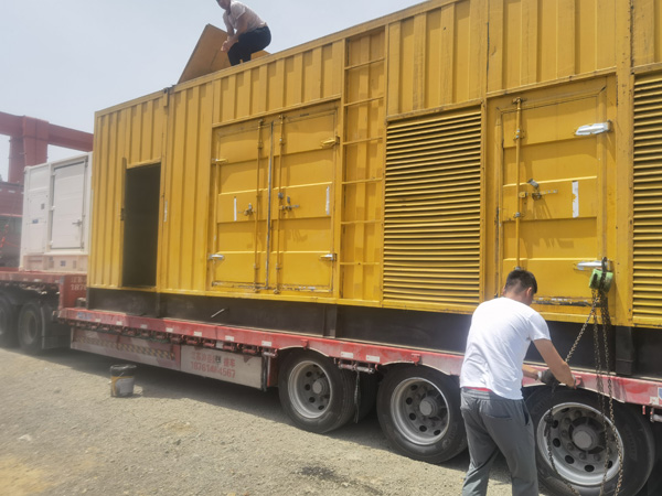 西安除了负载情况和发动机维护,还有哪些因素会影响 200kw 柴油发电机的油耗?