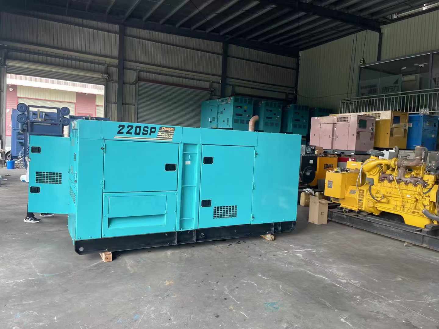 西安800kW 柴油发电机的输出电流波动范围是多少?
