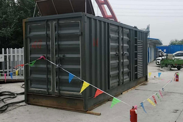 西安发电机租赁空气滤清器多久更换一次？